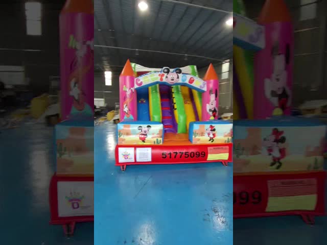 SGS 商用充気式水スライド 漫画テーマの赤ん坊 跳躍家 跳躍家