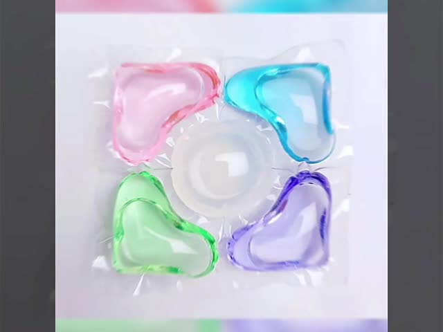 汚れのない洗濯物 液体ポッド 洗濯物 洗剤 カプセル 環境に優しい
