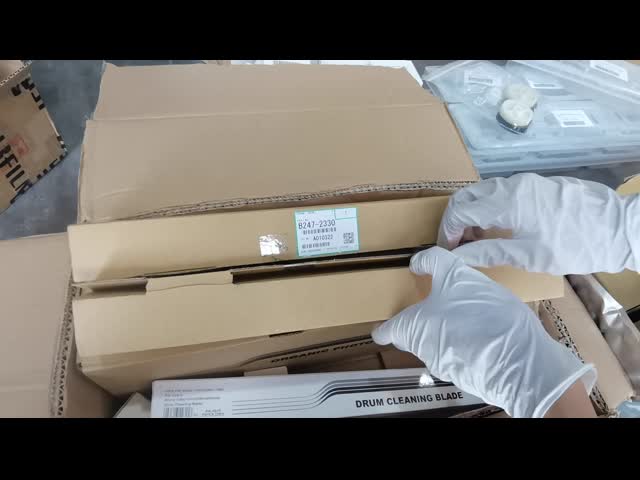 D1376211 D137-6211 D137-6210 D1376210 Трансферная сепарационная установка сборка для Ricoh MP C6502 C8002 Pro C5100 C5110 MPC6502 видео