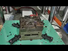 160-тонная вертикальная односкатная инжекционная литья для автомобильных фильтров воздуха video