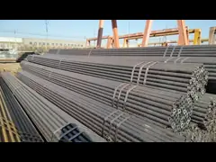 Трубы из углеродистой стали длиной 6 метров Бесшовные трубы из сплава стали класса X70 Толстостенные трубы для нефтегазовой промышленности video