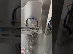 Упаковка тензида прачечной подвергает 8 станций механической обработке бежать в то же время оборудование упаковки video