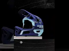 Велосипедный шлем типа с съемным визиром в соответствии со стандартом безопасности CE/EN 1078. video