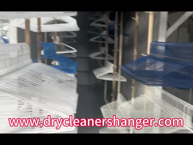 1.9mm 14,5 gauge Laundry Wire Hanger Notched Shape em Azul