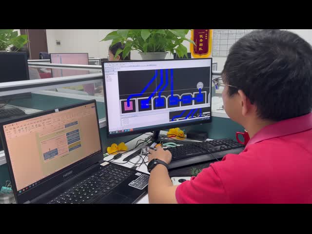 27 RS232インターフェイスを持つインチPCAPの容量性タッチ パネルはIP65防水する