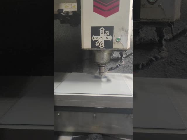 Медицинские прецизионные CNC-детали с высокопроизводительной CNC-обработкой и инжекционной формованием видео