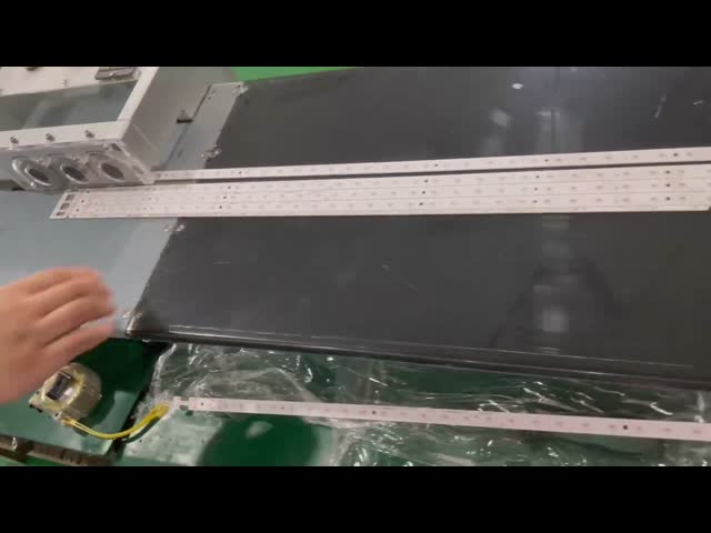 220VAC PCB Depanelizer Machine Cutting Pcb Thickness  0.8 To 3.5 Mm video