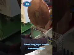 Труба сопротивления металлического листа точности сваривая промышленное сварщика шва автоматическое video