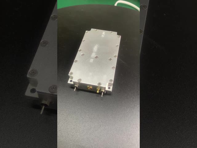 High Gain LTE Power Amplifier 1350M 1450M 5W Low Noise Figure Compact size