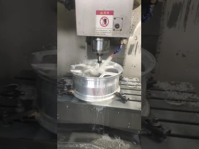 18 фарфор дюйма 4*100 выковал фабрику оправ колес сплава для продажи видео