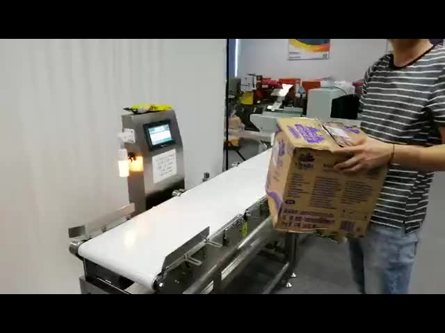 Cinturão transportador em linha à prova d'água Pesador de alta velocidade SUS304 máquina de classificação de peso
