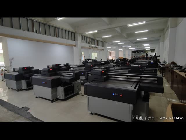 UVフラットベッドデジタル商用プリンター 小型商用デジタル印刷機器