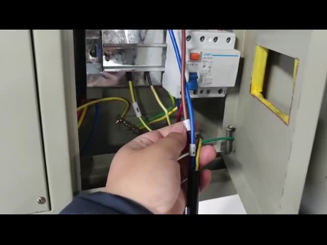3000w высокой мощности ручной лазерной сварочной машины Принять двойной маршрут провода питания в то же время