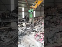 Eagle Shear Máy cắt mạnh mẽ để tháo dỡ cấu trúc thép tòa nhà tàu