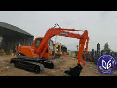 Wykorzystany hydrauliczny grabarz Doosan DX80 8 ton