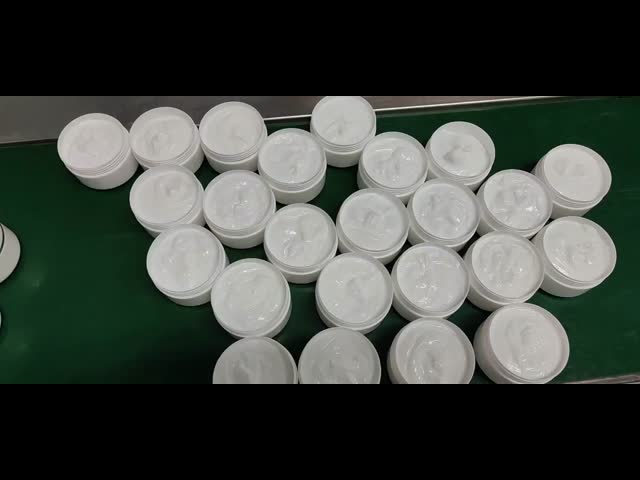 50g Firming Repair Snail Face Moisturizer With Hyaluronic Acid