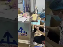 آلية SUS304 ليب غلوس ملء آلة رأس واحد عمودية