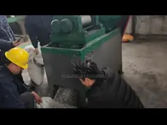 Kimyasal Kuru Toz Rulo Pres Makinesi için 2t / H Kapasiteli Gübre Kırma Makinesi