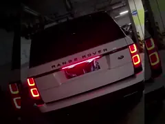 Конструкция заднего фонаря, подходящая для Range Rover video