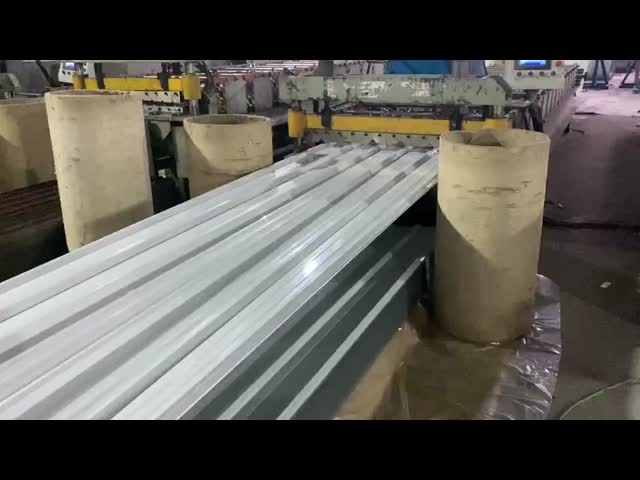 CGCC 0.3mm Wave Height 15mm T-Shaped Corrugated Board Withstand Various Weather Conditions