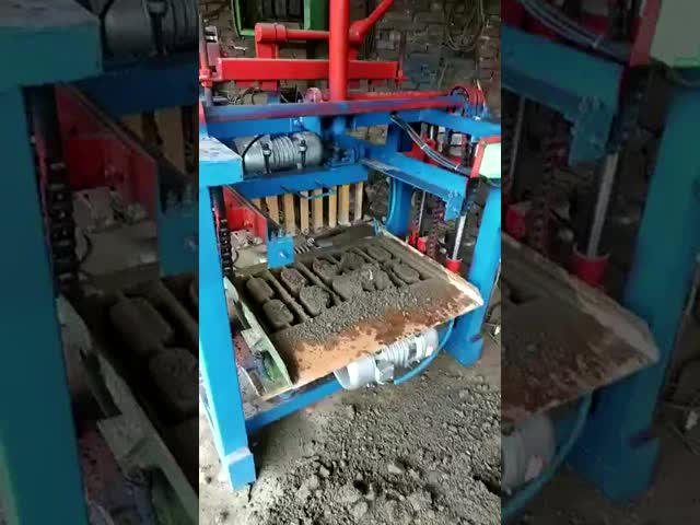 Brick machine