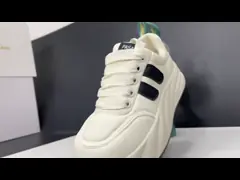 Низкая стрижка Женщины Белые неформальные кроссовки Удобство Черный цветовой блок video