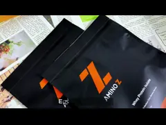 Пластиковый изготовленный на заказ напечатанный мешок пятна стойки вверх УЛЬТРАФИОЛЕТОВЫЙ покрывая плоский нижний для закуски video