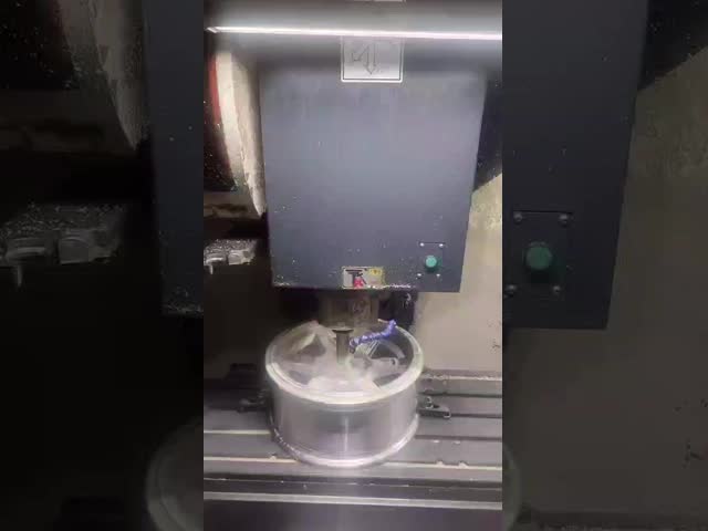 расположенная ступенями дюймом оправа колеса пламени 21*10 красная выкованная кутомизе дизайн для Бенз видео