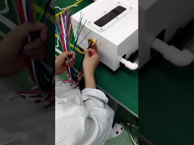 CLX-P6800 Машины для изготовления волоконного патча для волоконно-оптического кабеля видео