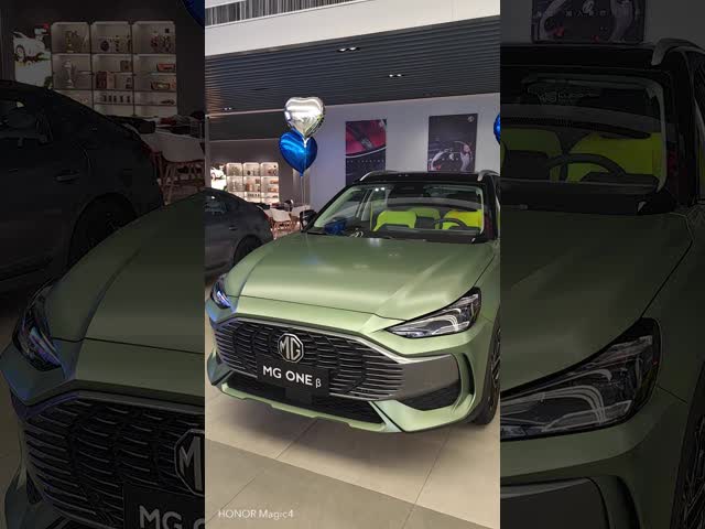 新品スポーツ 高品質の電気自動車 MG 車 MG ONE  benzin ディーゼル 133Kw 新車