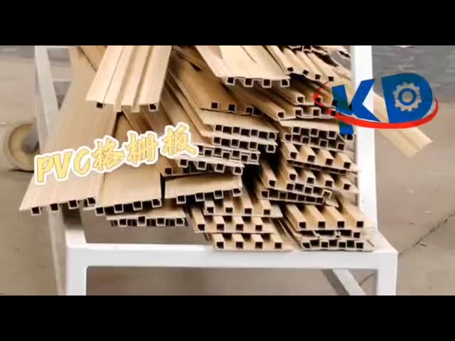 150 - 180kg/Hr PVC泡板の生産ライン Wpc板の挤出ライン