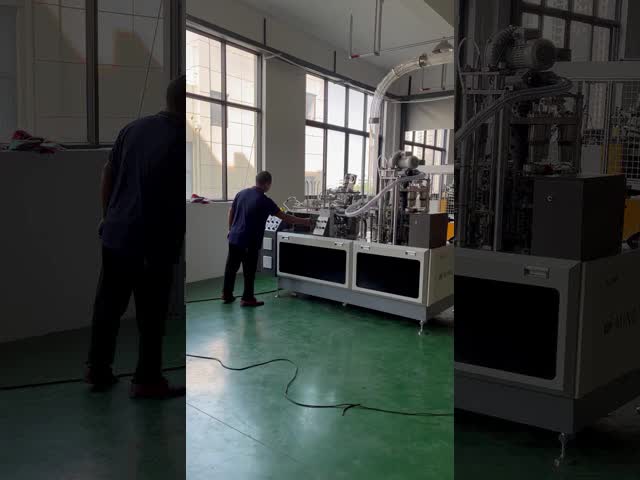 1.5-16oz Disposable Paper Cup Machine High Speed Ice Cream Paper Cup Making Machine 80 - 100 Cups Per Min