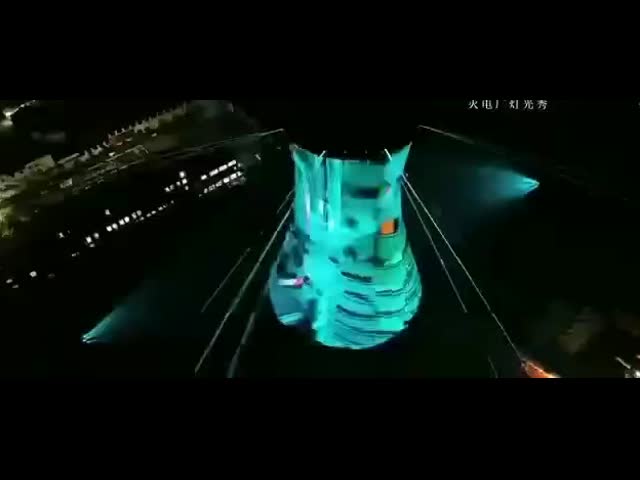 ガルバナイドシート素材 表面処理用粉末塗料でガルバナイドシート製の屋外投影機