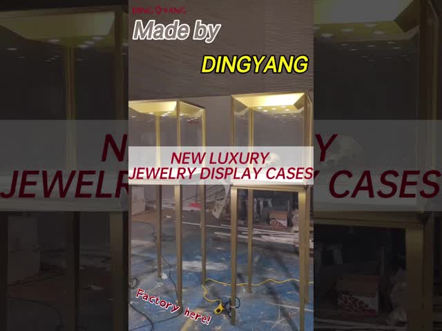 OEM Store Jewelry Display Cases For Retail Shop / Diamond Display Showcase