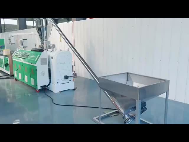 SJSZ65 挤出機械生産ライン PVCプラスチック製の鋼鉄のドアと窓プロフィール挤出ライン