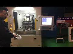 Специализированный двухстанционный колесный узел ремня Автоматическая балансирующая машина Балансировщик диска тормоза video