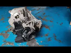 2005-2018 Assemblage de boîte de vitesses manuelle à 5 vitesses 1.8L 2WD Ford Focus 8M5R7002KC