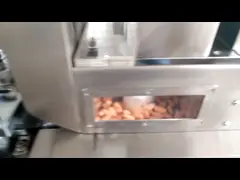 Маленькая медицинская машина для упаковки пузырьков Автоматическая машина для упаковки капсул Alu Alu video