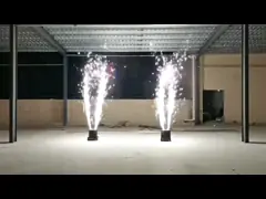DMX Remote Cold Sparkling Machine Spark Machine Высота распыления 2-5 метров video