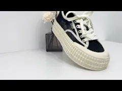 Обувь из полиэтиленового каучука средний верх Женщины Эспадрильщики Полосатые кроссовки для женщин video