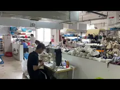 Женщины черные высокие каблуки с лаком толстые каблуки и умственное замыкание застежки video