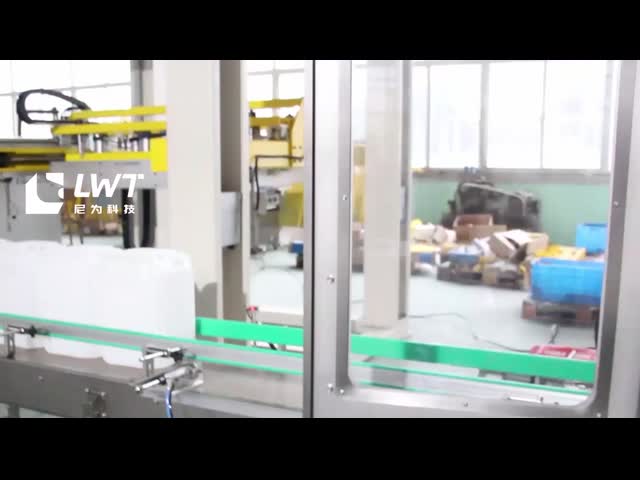 Автоматическая машина для взвешивания и розлива, сертифицированная CE, обеспечивает стабильные результаты розлива видео