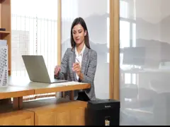 Профессиональная домашняя машина для измельчения бумаги для компакт-дисков P4 Уровень безопасности 3,0 м/мин Скорость CD222P video