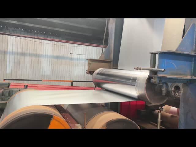 PVDF prepintado de aluminio de bobina de aluminio 50 años para revestimientos de protección El video