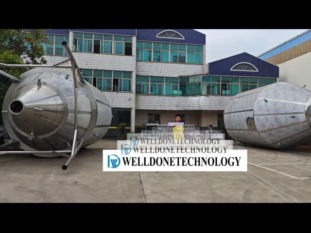 La atomización teledirigida por aspersión descenso uniforme de la niebla de la máquina del secado El video