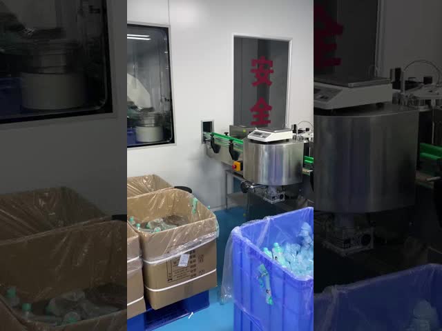 Полностью автоматическая высокоскоростная картонная коробка для упаковки бутылок для мыла видео