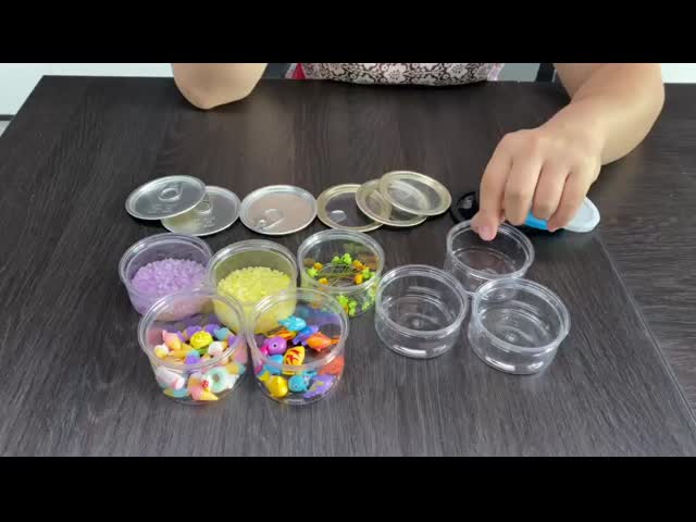 Round Vintage Tobacco Transparent Plastic Can Weed Packaging With Antique Labels