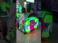 Играть в лотерею, выкупать билеты, стрелять из водяного пистолета, играть в зомби video