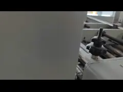 Горячий расплавьте белую ленту Kraft бумажную, бумажную ленту для вставки угла коробки video