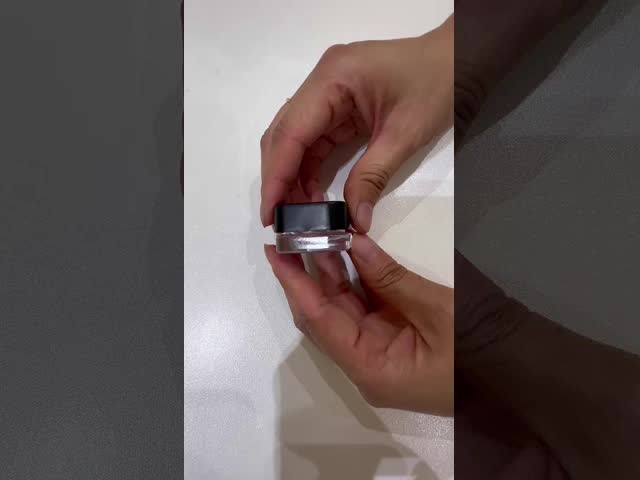 Square Glass Concentrate Container With Child Resistant Lid